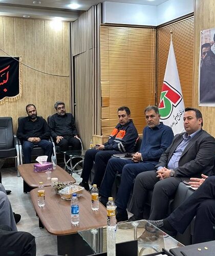 بسیج ناوگان حمل‌ونقل جاده‌ای فارس برای تسهیل حضور عزاداران در تشییع پیکر رهبر شهید
