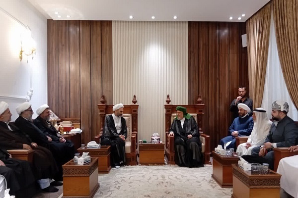 تأکید بر همبستگی در نشست علمای ایران و عراق در بغداد
