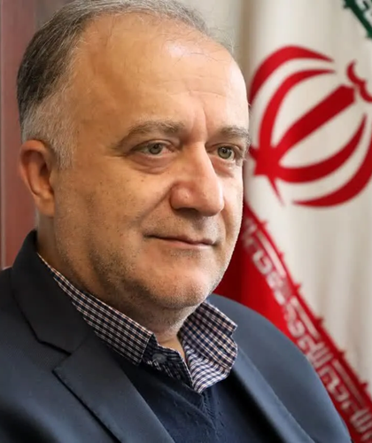 کرج؛ ایستگاه خدمت‌رسانی به زائران در مسیر تشییع رهبر شهید