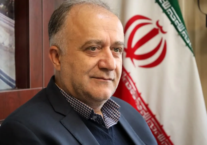 کرج؛ ایستگاه خدمت‌رسانی به زائران در مسیر تشییع رهبر شهید