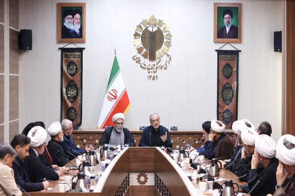 اگر رهبری دستور میدادند مذاکره نشود، قطعاً اطاعت میکردیم اگر رهبری دستور میدادند مذاکره نشود، قطعاً اطاعت میکردیم