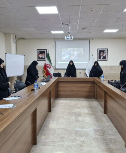 نشست «زن و مقاومت» در گرگان برگزار شد