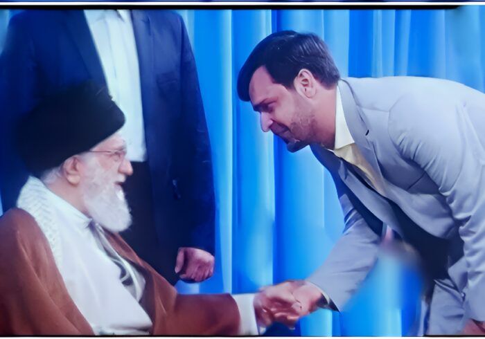 تشویق رهبر شهید انقلاب به تولیدات بیشتر در رشته تواشیح