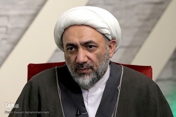 تبیین معارف عاشورایی؛ مأموریت فرهنگی زائران ربعین