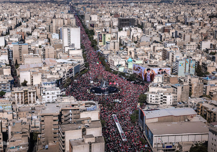 برگزاری مراسم وداع، بدرقه و تدفین رهبر شهید فوتی نداشت
