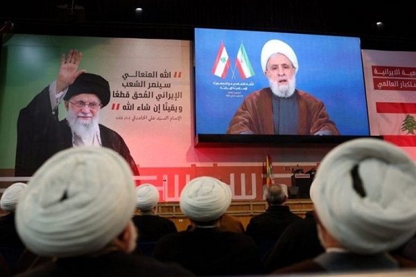 امام خامنه‌ای در تاریخ نظیر ندارد