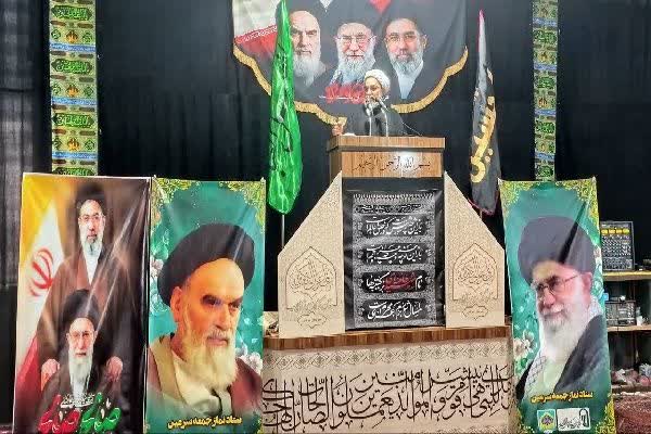 تشییع رهبر شهید نمایش اقتدار و انسجام امت اسلامی است