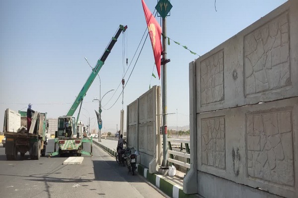 آمادهسازی بلوار پیامبر اعظم(ص) برای میزبانی از مراسم استقبال رهبر شهید آمادهسازی بلوار پیامبر اعظم(ص) برای میزبانی از مراسم استقبال رهبر شهید