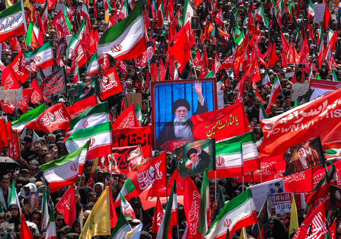 قرآن؛ موتور محرکه جهاد علمی و فرهنگی در اندیشه رهبر شهید