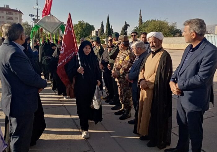 عزیمت 400 نفر از کازرون برای حضور در مراسم تشییع رهبر شهید در تهران