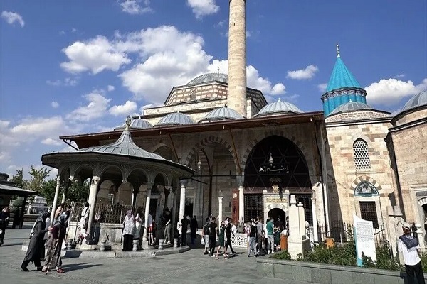 بازدید میلیونی از موزه مولانا در ترکیه + فیلم