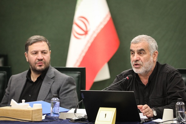 ملت ایران از خون‌خواهی کوتاه نخواهد آمد