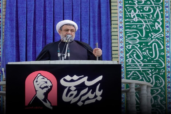 تحریف ارزش‌های اخلاقی و دینی، ریشه اصلی واقعه عاشورا بود