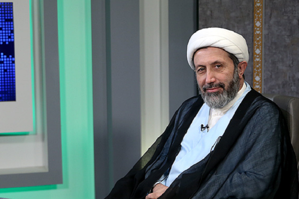 استقبال جهانی از جایزه شعر «امام شهید»