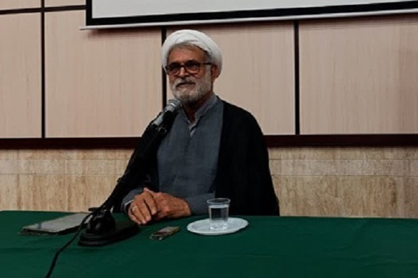 مبانی کتاب «نظام سیاسی و دولت در قرآن» پیا‌ده‌سازی شود