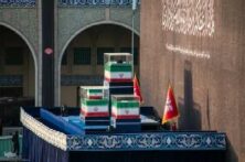 پیکر مطهر رهبر شهید و خانواده ایشان به جمکران رسید