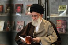 نقش رهبر شهید انقلاب در زنده نگه داشتن زبان و ادبیات فارسی نقش رهبر شهید انقلاب در زنده نگه داشتن زبان و ادبیات فارسی