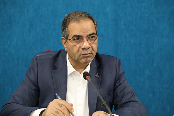 خدمت‌رسانی کادر درمان یزد به زائران امام شهید