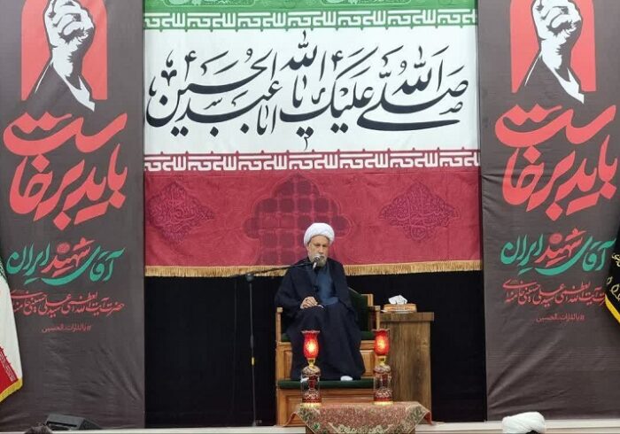 تفاهم با دشمن تنها در سایه ناامیدی استکبار از مقابله با ایران ممکن است