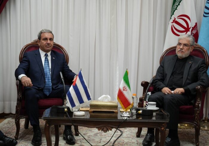 دیدار وزیر علوم ایران و وزیر آموزش عالی کوبا در تهران؛ تأکید بر گسترش همکاریهای علمی در سایه مقاومت دیدار وزیر علوم ایران و وزیر آموزش عالی کوبا در تهران؛ تأکید بر گسترش همکاریهای علمی در سایه مقاومت