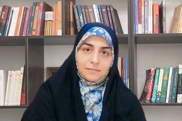 الگوی زینبی، تلفیقی از عزاداری و تربیت سیاسی است الگوی زینبی، تلفیقی از عزاداری و تربیت سیاسی است