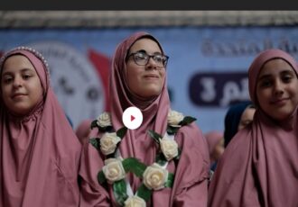 تجلیل از 600 نوجوان حافظ قرآن در غزه تجلیل از 600 نوجوان حافظ قرآن در غزه
