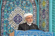 پیام عزت و انسجام ملی در تشییع رهبر شهید به جهانیان مخابره می‌شود