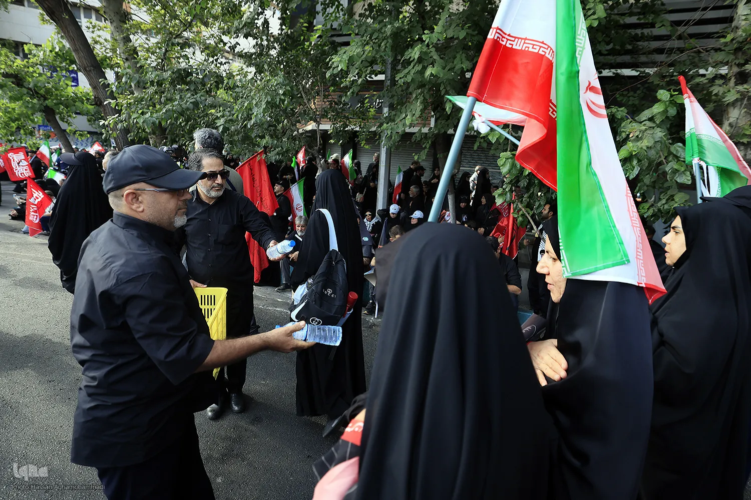 موکب جهاددانشگاهی میزبان عزاداران تشییع رهبر شهید انقلاب