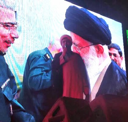 حضور مردم در وداع تاریخی رهبر شهید پاسخی قاطع به دشمنان است