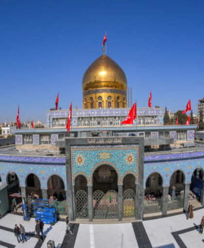 ایمان عمیق و توکل؛ سرچشمه رسایی کلام و صبر حضرت زینب(س) ایمان عمیق و توکل؛ سرچشمه رسایی کلام و صبر حضرت زینب(س)