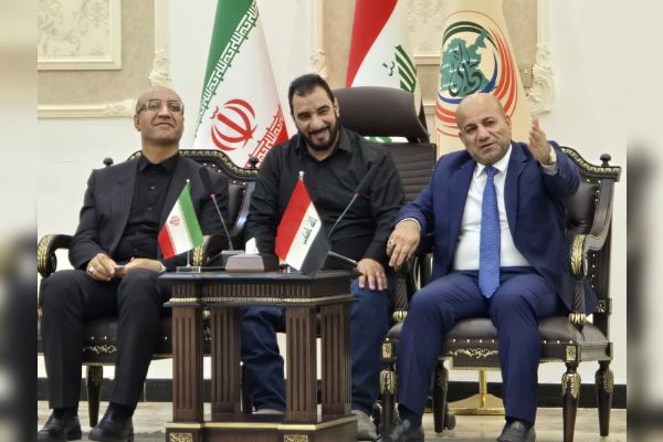 مشتاقانه آماده پذیرش زائران اربعین از مسیر مرز «سومار» هستیم مشتاقانه آماده پذیرش زائران اربعین از مسیر مرز «سومار» هستیم