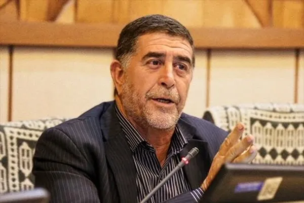 پرچم‌داران یزدی سنگر خدمت را ترک نمی‌کنند
