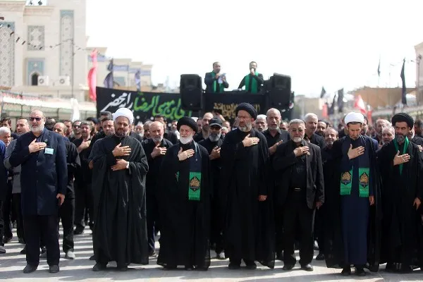 دسته عزای خادمان حرم بانوی کرامت در روز شهادت امام رضا(ع)