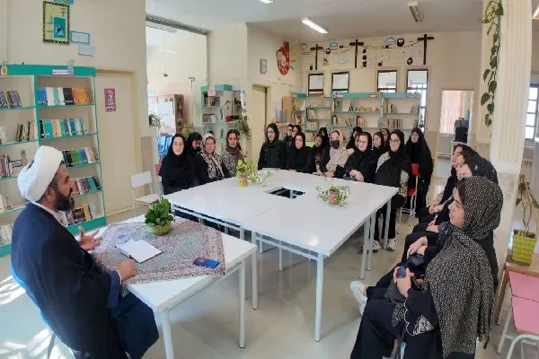 مادران در خط مقدم مقابله با آسیب‌های اجتماعی قرار دارند