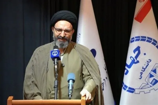 بازخوانی رسالت خبرنگار تراز در جهاد تبیین