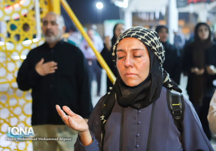 سفری در شعاعِ جاذبه حسین(ع) سفری در شعاعِ جاذبه حسین(ع)