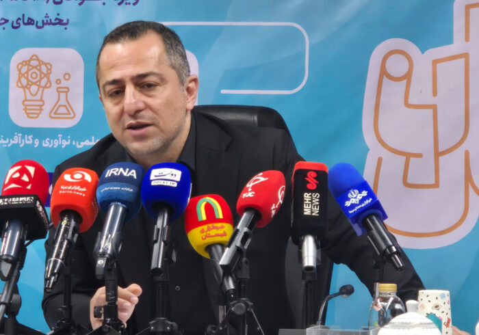 انتخاب جوان سال با مشارکت عمومی