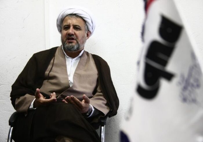 اربعین در زنده‌ نگه‌داشتن عاشورا اهمیت بیش‌تری دارد