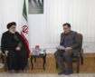 مراکز علمی و آموزشی به تربیت نیروی انسانی متدین اهتمام داشته باشند