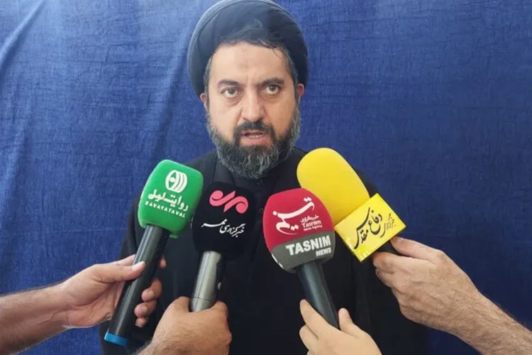 مساجد بدون جوانان سنگر آینده را از دست می‌دهند