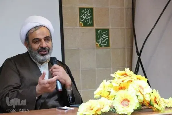 صیانت از جمهوریت و تداوم سیاست‌های اصولی در رهبری سوم انقلاب