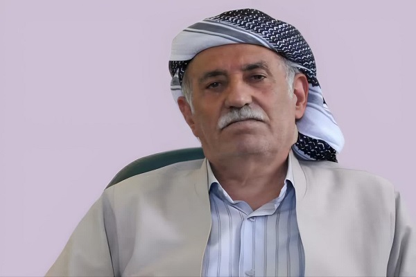 انسان مؤمن همواره ارتباط خود را با خداوند حفظ کند انسان مؤمن همواره ارتباط خود را با خداوند حفظ کند