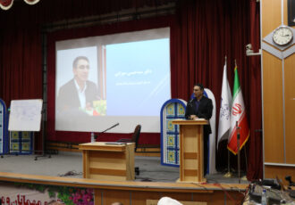 معلمان در خط مقدم مقابله با «جنگ شناختی» هستند