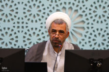 سلمان فارسی نماد حکمت ایرانی در تمدن اسلامی است سلمان فارسی نماد حکمت ایرانی در تمدن اسلامی است