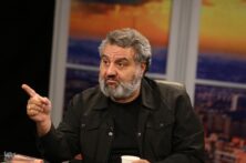 چگونه پیام فراتاریخی عاشورا را به زبان سینمای امروز ترجمه کنیم چگونه پیام فراتاریخی عاشورا را به زبان سینمای امروز ترجمه کنیم