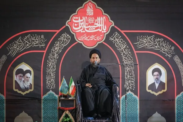 تبعیت کامل از فرامین رهبر انقلاب تنها راه پیروزی در جنگ است