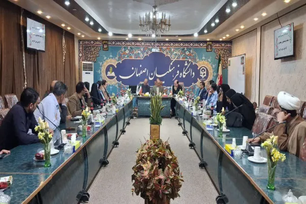 هیچ نهادی به اندازه جهاددانشگاهی در دانشگاه‌ها خدمت نکرده است