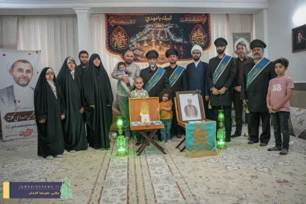 دیدار سفیران مهدوی با خانواده‌های شهدای جنگ رمضان