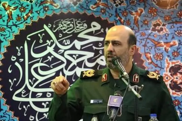 ایران برای بقا در نظام جهانی باید قوی و مقتدر باشد