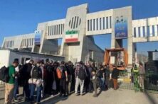 تشدید نظارتها و عرضه صنایعدستی بومی در مسیر تردد زائران تشدید نظارتها و عرضه صنایعدستی بومی در مسیر تردد زائران